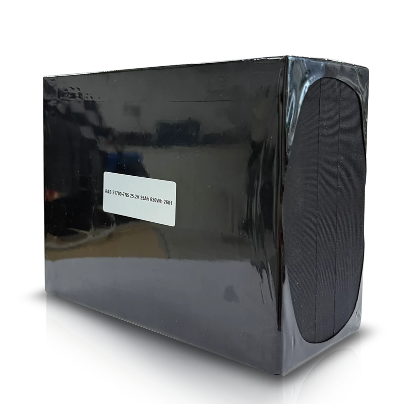 21700 25.2V 25Ah 630Wh Rechargeable Li-Ion Battery Pack